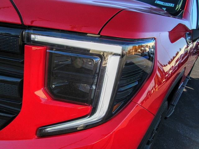 New 2025 GMC Sierra 1500 Elevation w/ LPO, Elevation Black Package image 10
