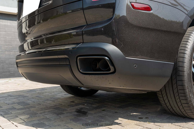 Used 2020 Rolls-Royce Cullinan Black Badge image 95