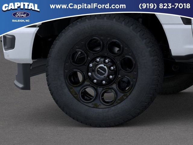 New 2026 Ford F250 Lariat w/ Black Appearance Package image 19