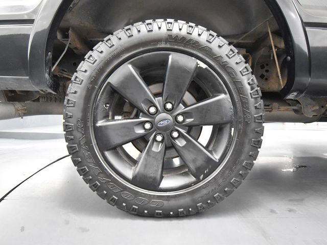 Used 2014 Ford F150 FX4 w/ Equipment Group 402A Luxury image 17