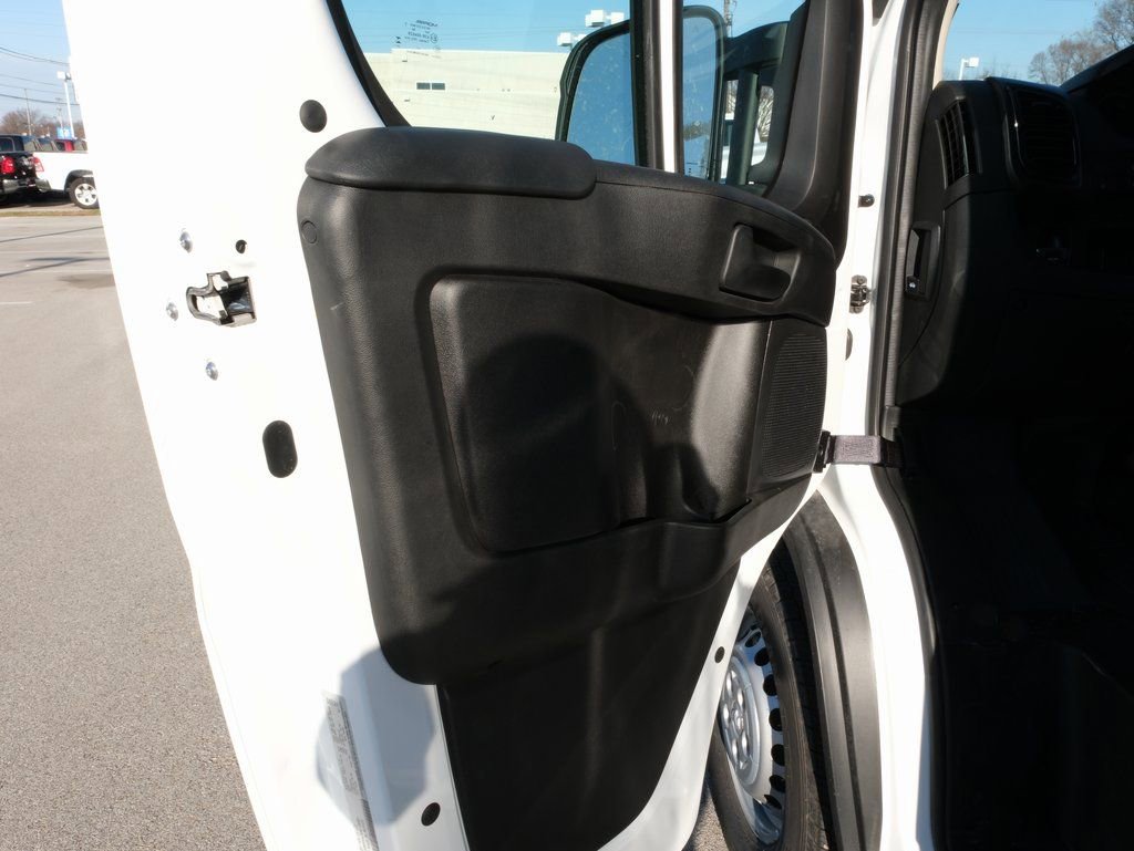 Used 2024 RAM ProMaster 3500 w/ Delivery Van Package image 11