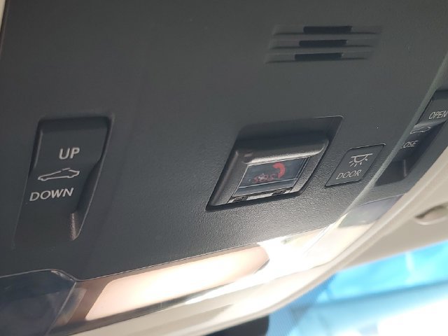 Used 2021 Lexus ES 250 w/ Premium Package AWD/4WD image 29