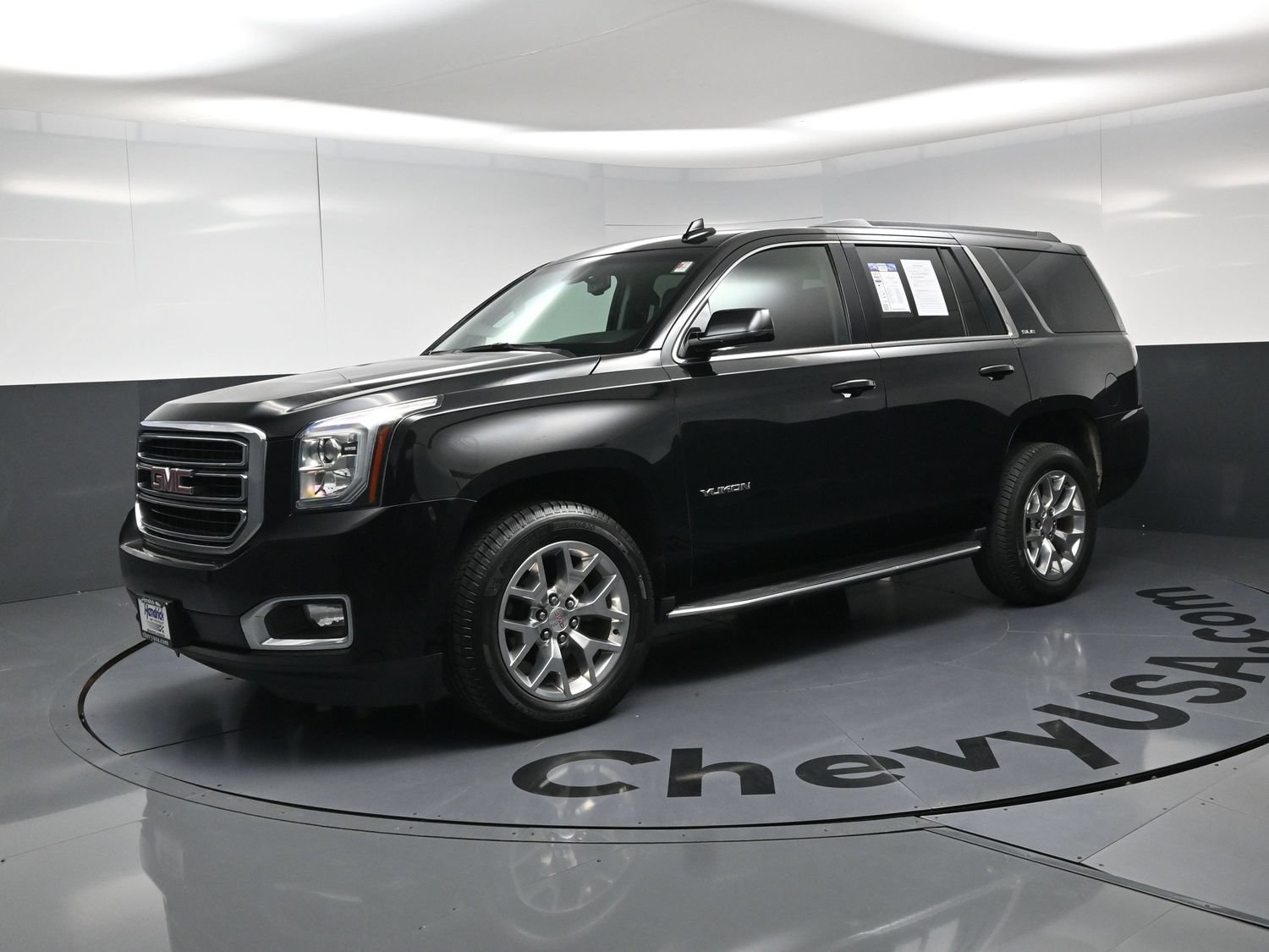 Used 2019 GMC Yukon SLE w/ SLE Value Package AWD/4WD image 11