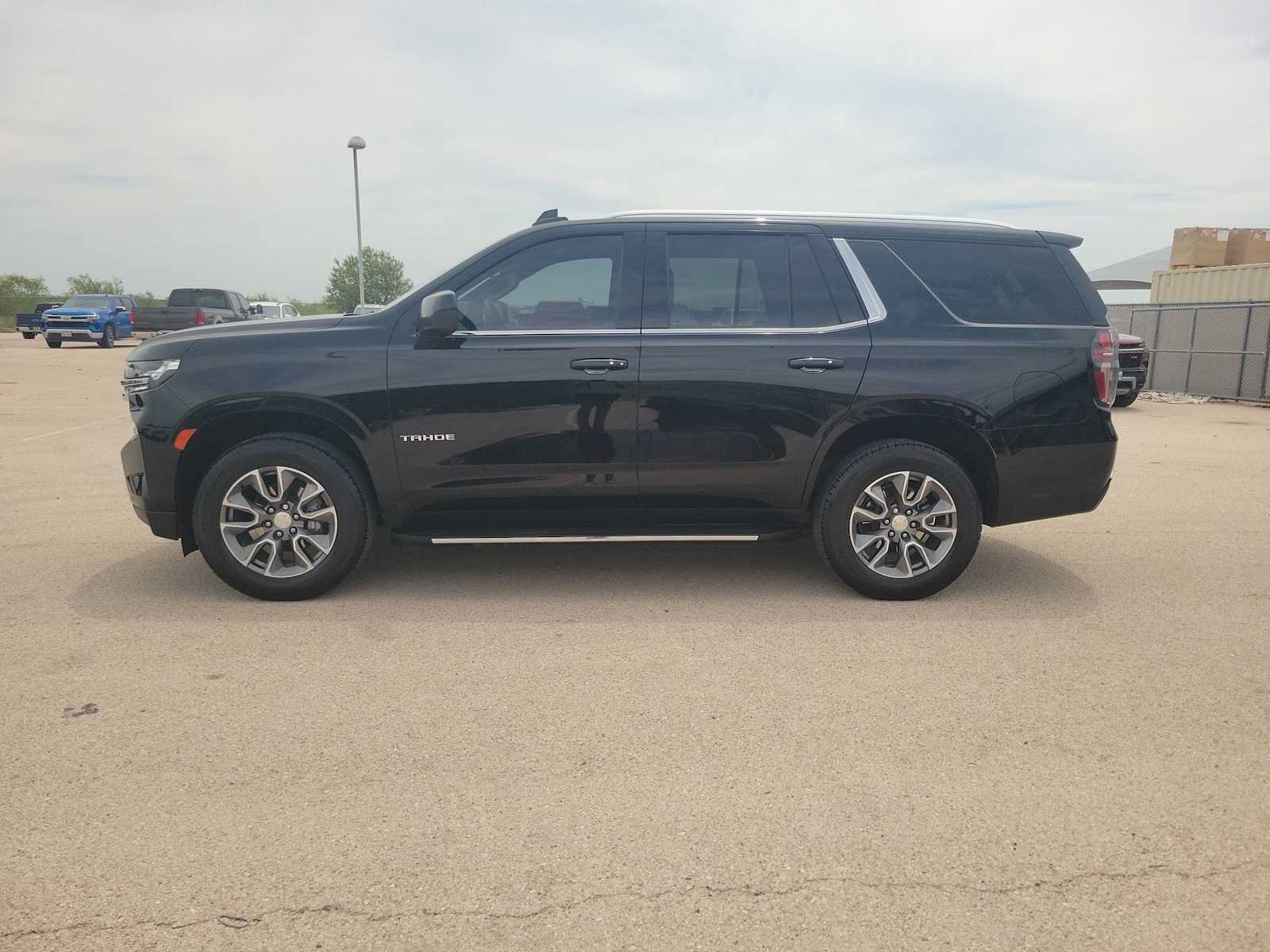 Used 2024 Chevrolet Tahoe LS w/ Max Trailering Package RWD image 5