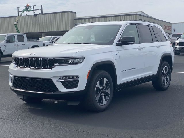New 2024 Jeep Grand Cherokee Limited 4xe w/ Luxury Tech Group II AWD/4WD image 24