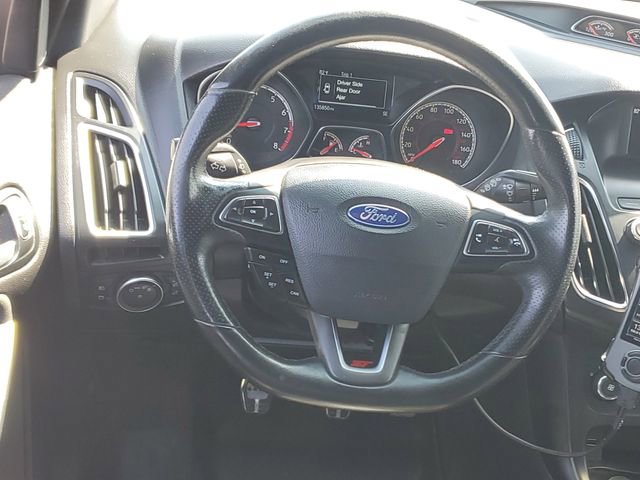 Used 2018 Ford Focus ST FWD image 11