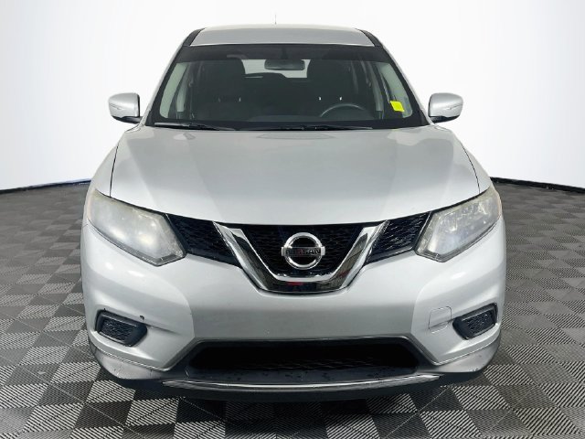 Used 2015 Nissan Rogue S FWD image 3
