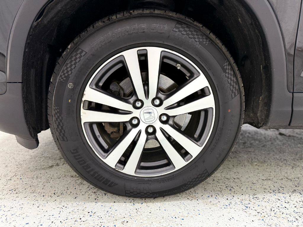 Used 2018 Honda Pilot EX image 30