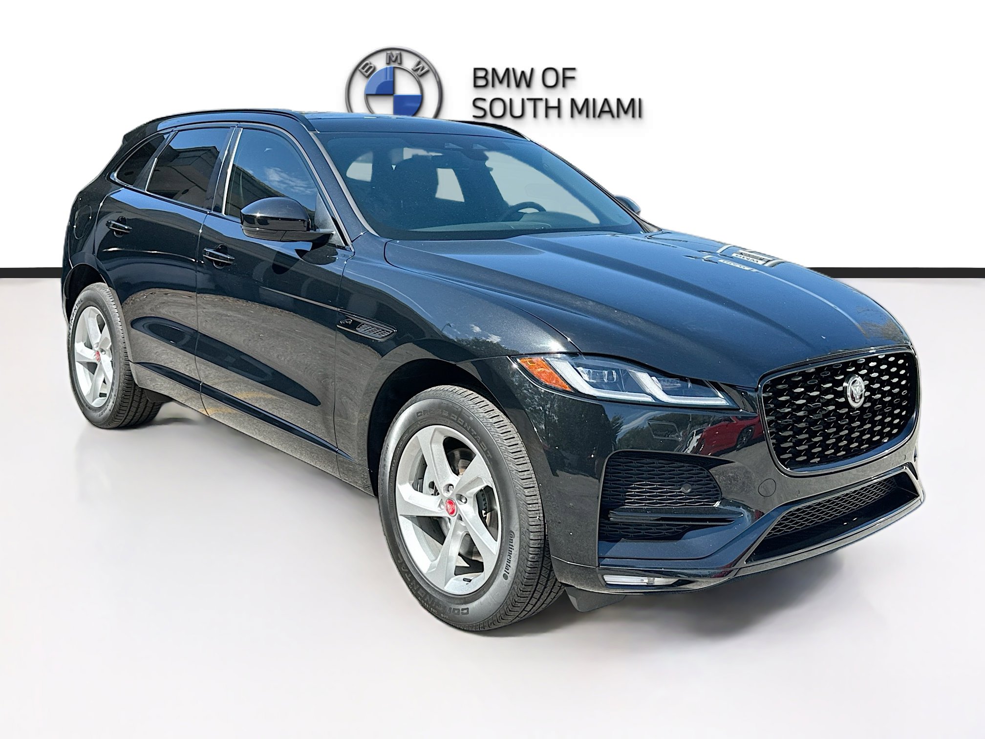 Used 2023 Jaguar F-PACE S image 1
