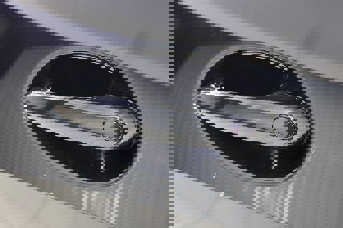 Used 2020 BMW X5 M50i w/ Premium Package image 21