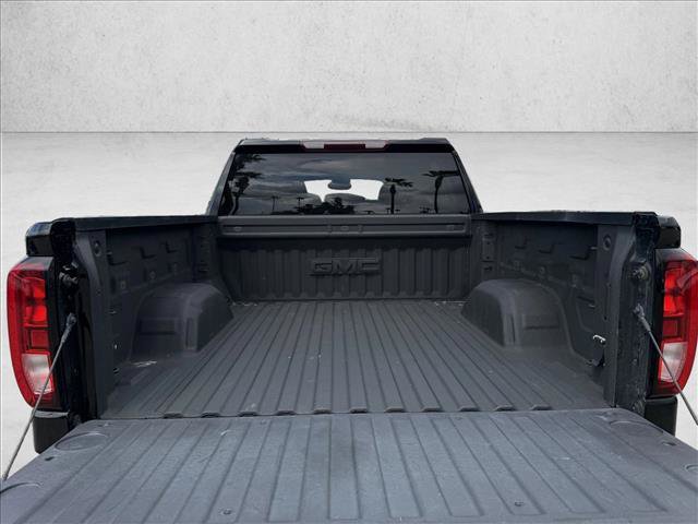 Used 2023 GMC Sierra 1500 Elevation AWD/4WD image 8