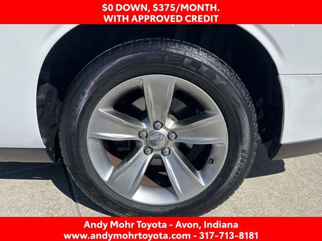Used 2019 Dodge Challenger SXT RWD image 30