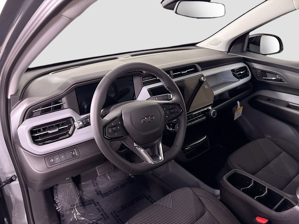 New 2027 Chevrolet Bolt LT w/ Comfort Package FWD image 9