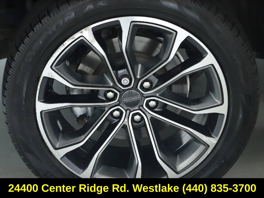 Used 2022 Jeep Grand Wagoneer Series III AWD/4WD image 12