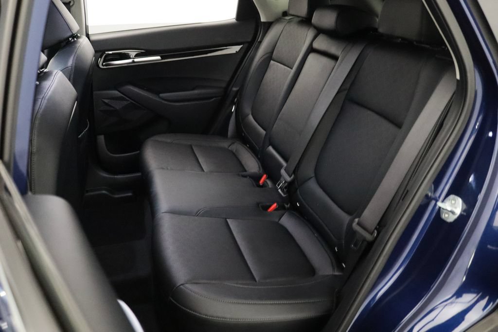 Used 2023 Kia Seltos EX AWD/4WD image 11