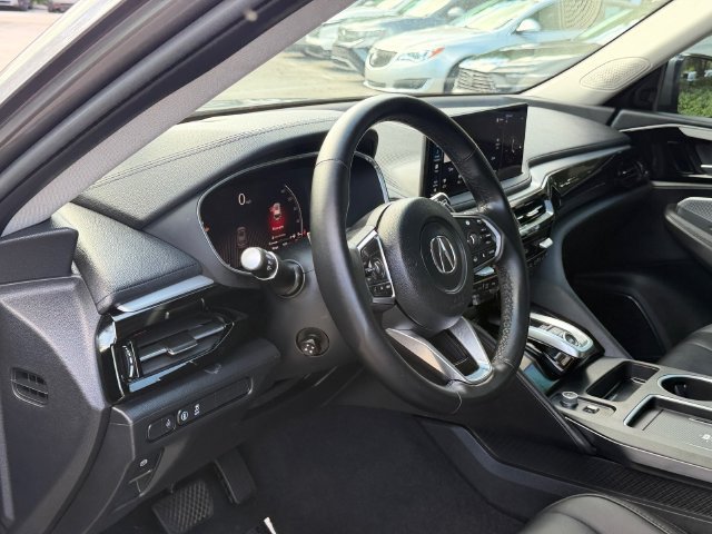 Certified 2025 Acura MDX FWD image 12