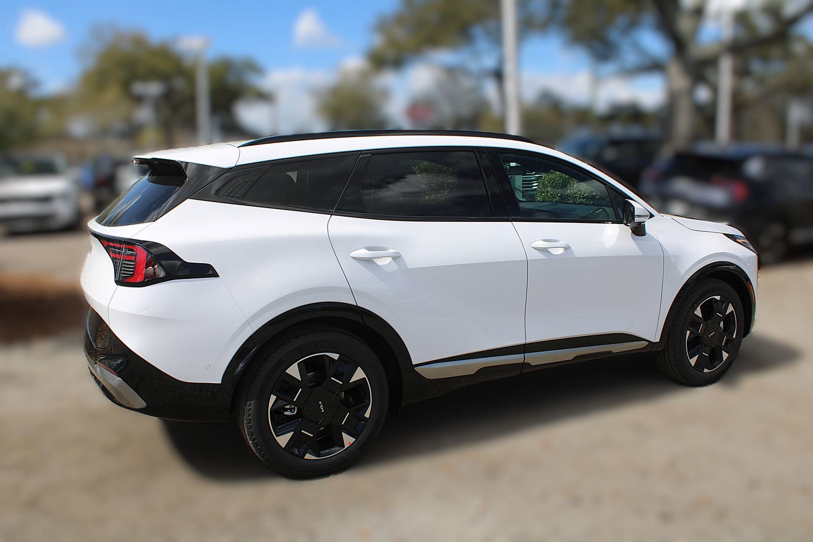 New 2026 Kia Sportage SX image 6