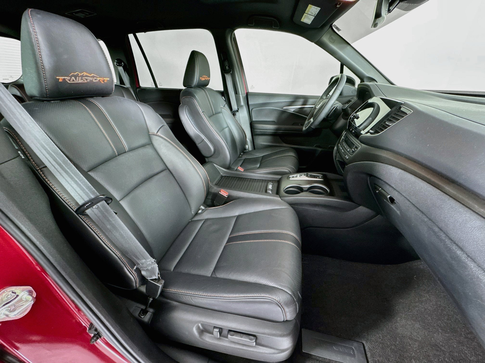 Certified 2023 Honda Passport TrailSport image 28