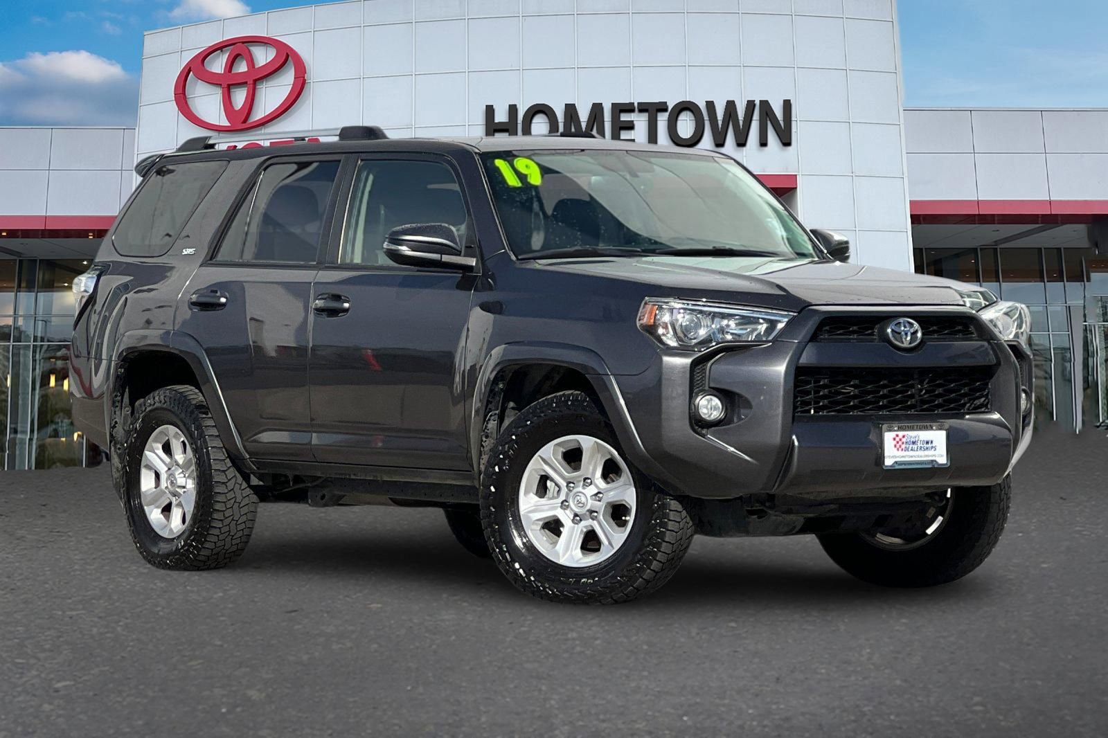 Used 2019 Toyota 4Runner SR5 Premium image 2
