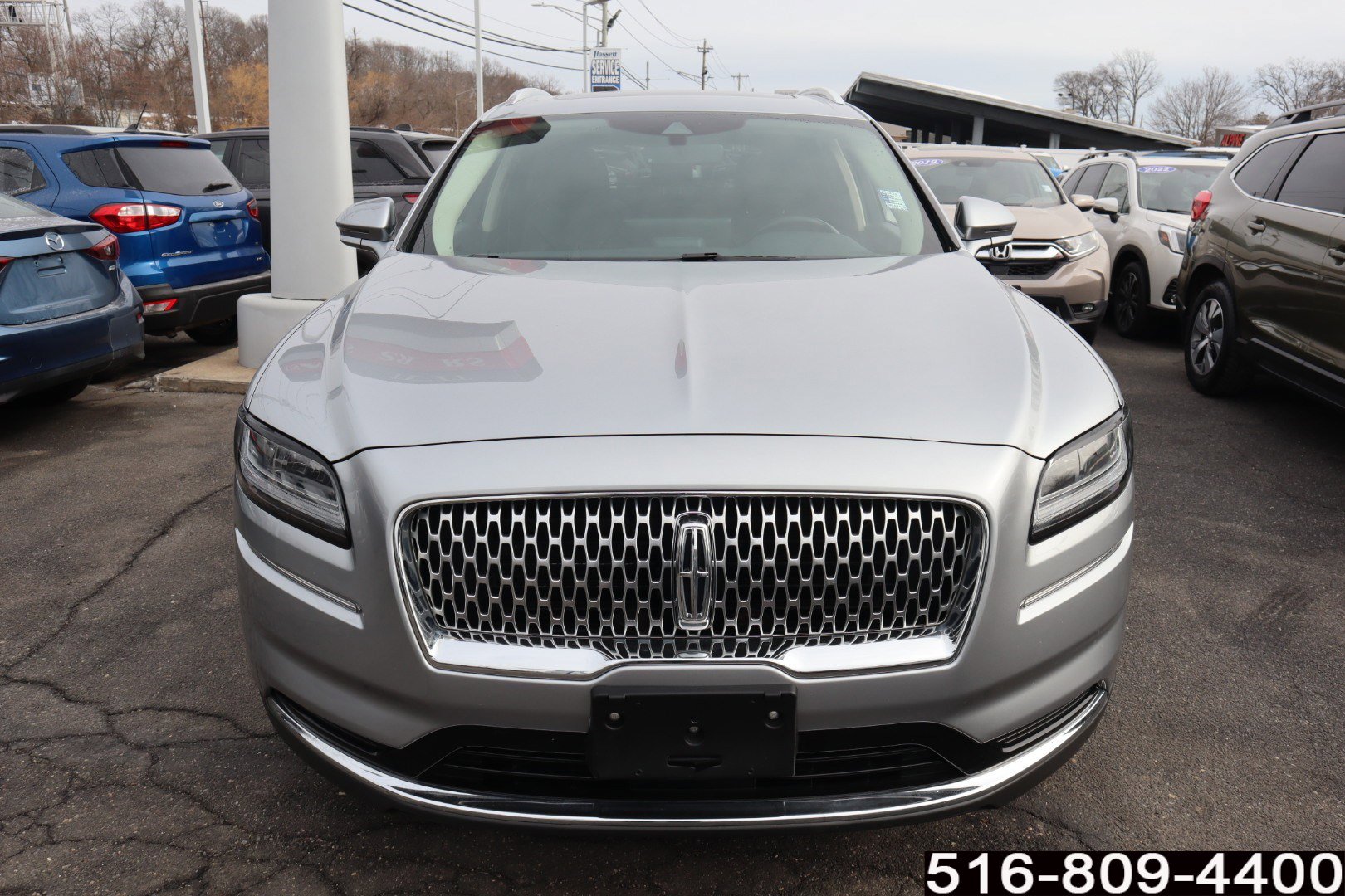 Used 2023 Lincoln Nautilus Reserve image 4