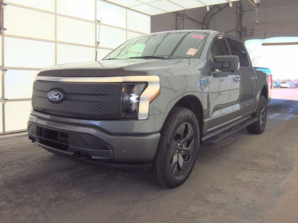 Used 2025 Ford F150 Lightning Flash image 1