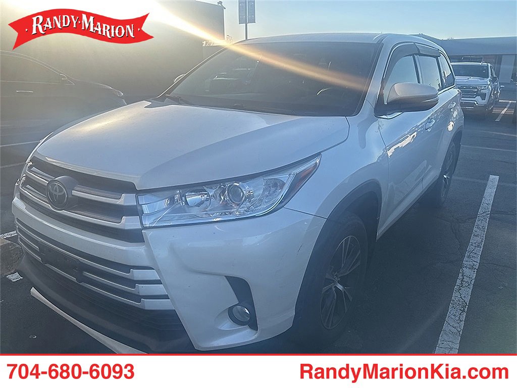 Used 2019 Toyota Highlander LE