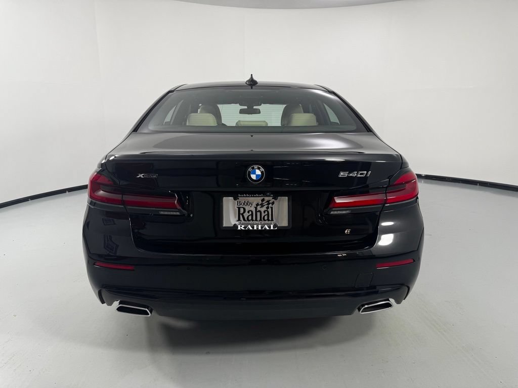 Used 2022 BMW 540i xDrive w/ Convenience Package AWD/4WD image 6
