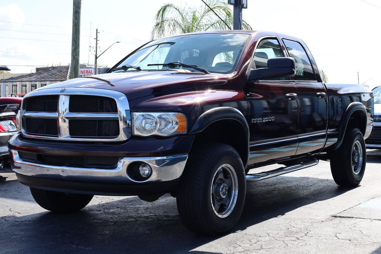 Used 2004 Dodge Ram 2500 Truck SLT w/ Trailer Tow Group AWD/4WD image 2