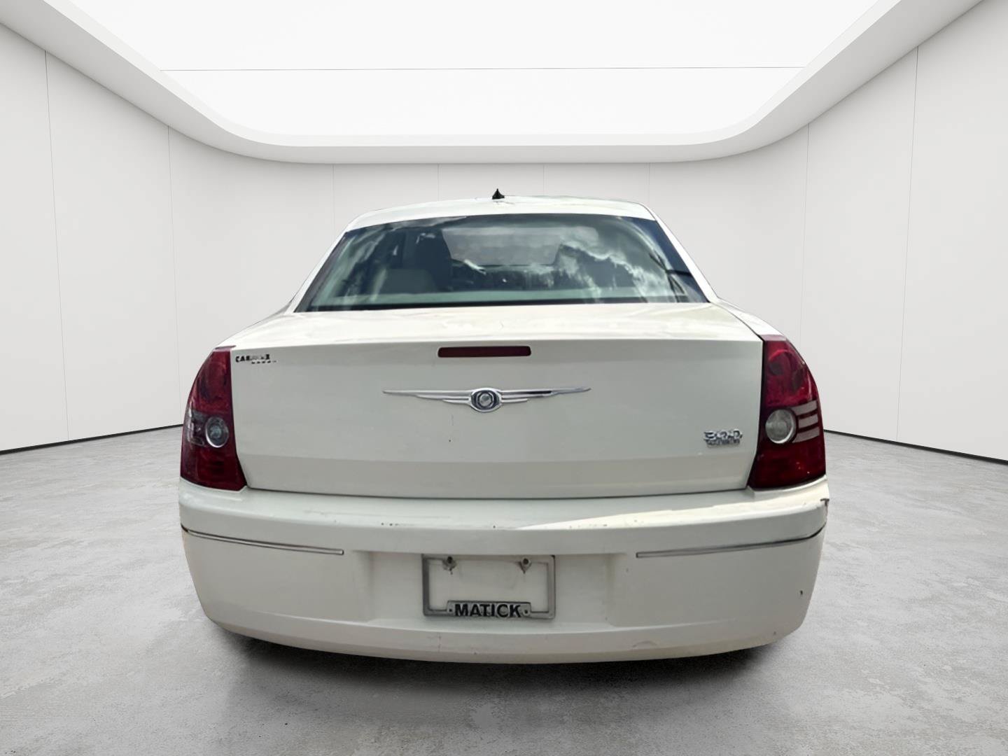 Used 2008 Chrysler 300 Touring RWD image 3