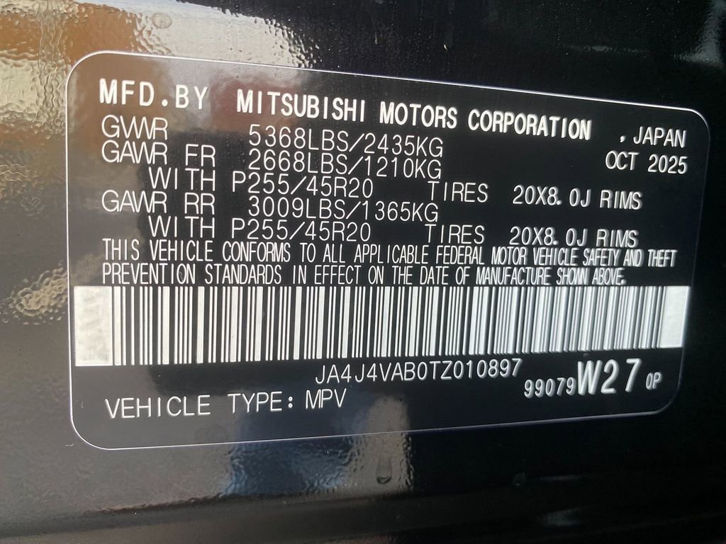 New 2026 Mitsubishi Outlander SE image 32