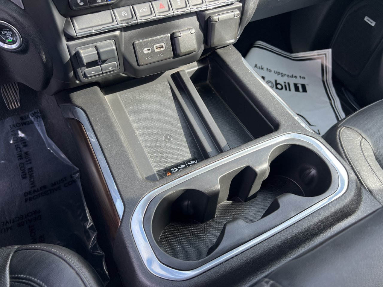 Used 2020 GMC Sierra 1500 SLT RWD image 21