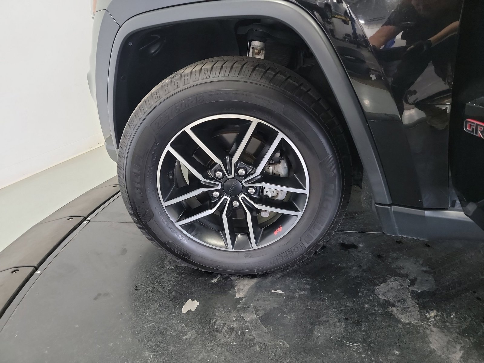 Used 2020 Jeep Grand Cherokee Trailhawk AWD/4WD image 30