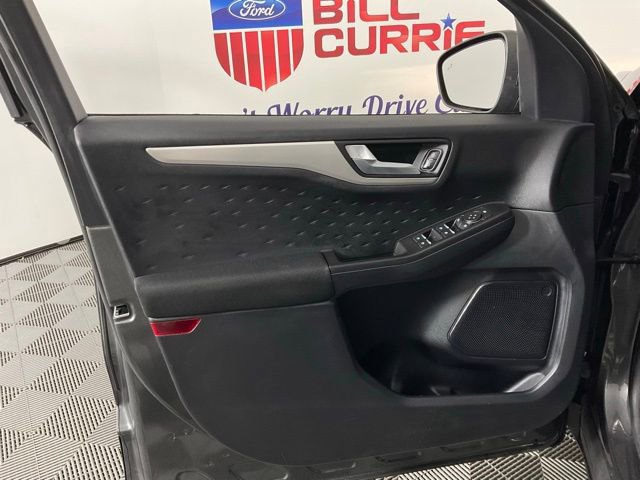 Certified 2020 Ford Escape SE image 12