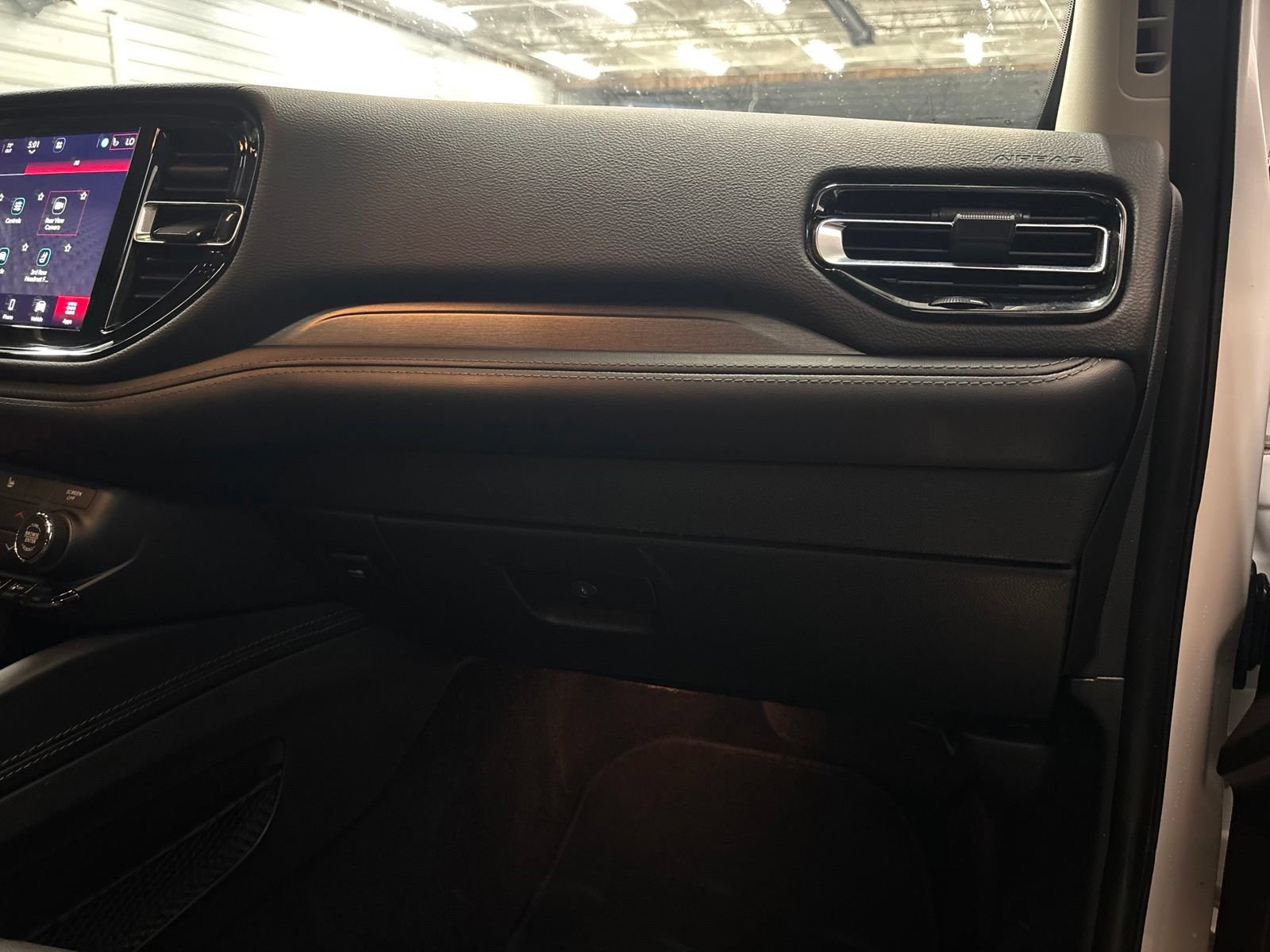 Used 2021 Dodge Durango Citadel w/ Technology Group AWD/4WD image 28
