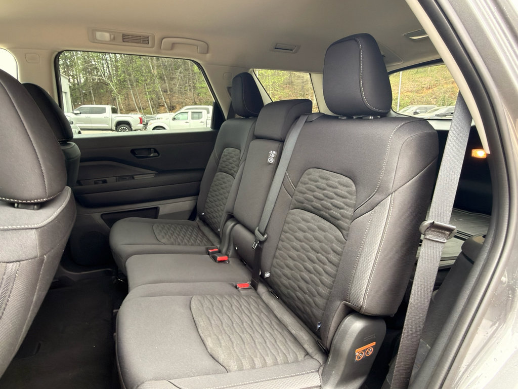 Certified 2025 Nissan Pathfinder SV w/ Cargo Package image 21