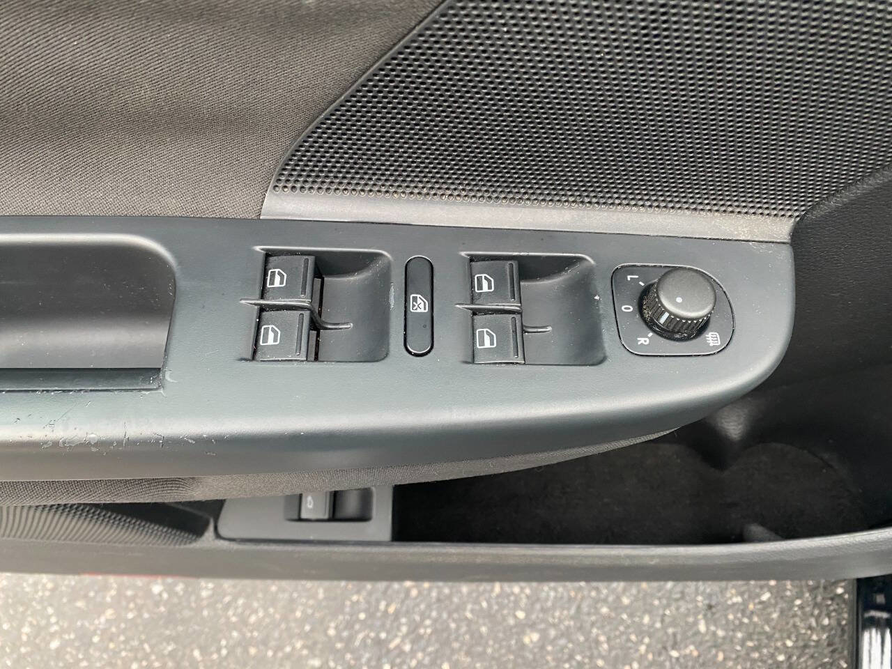 Used 2012 Volkswagen Jetta S image 12