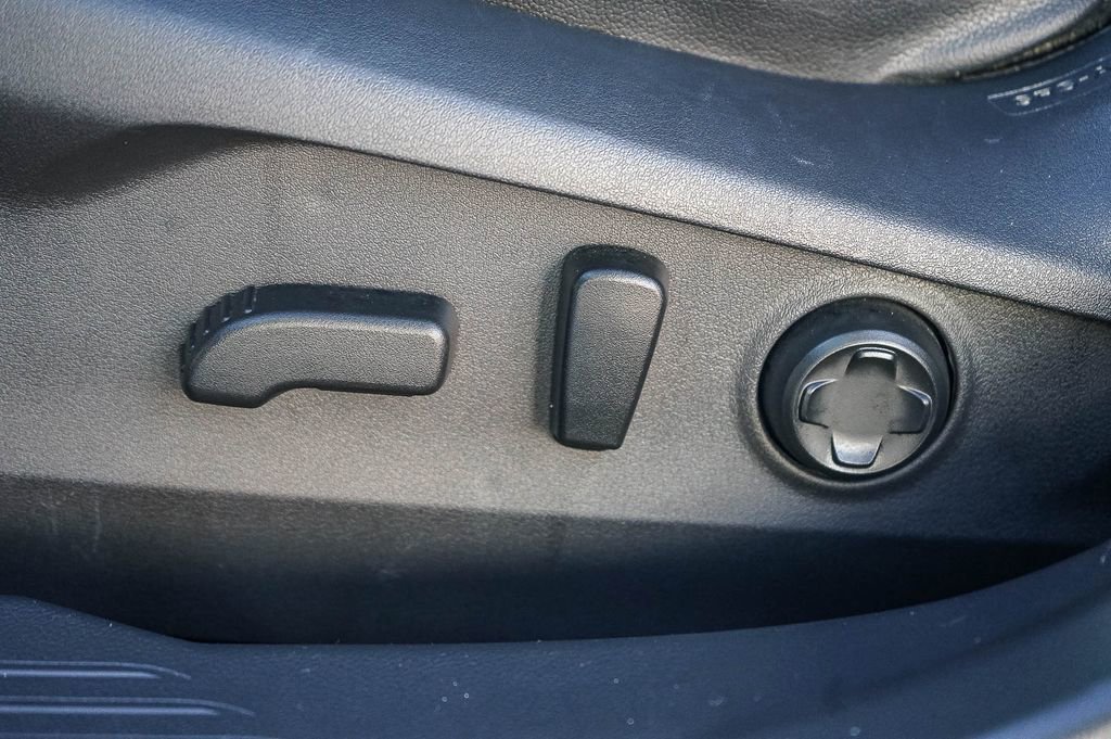 Certified 2023 Subaru Outback Limited image 25