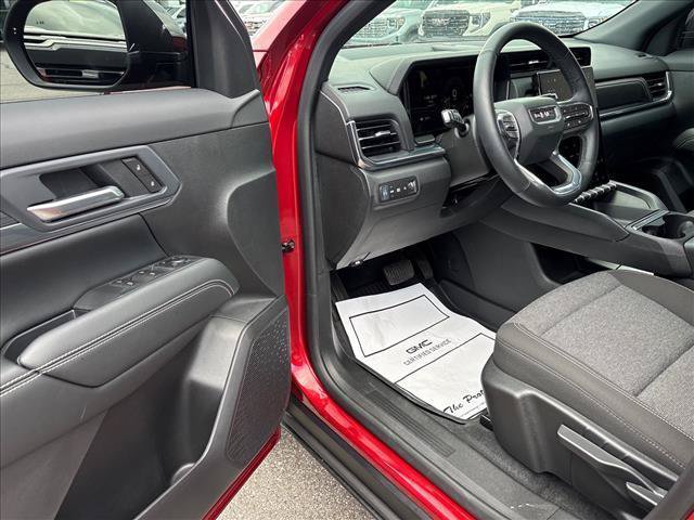 Certified 2026 GMC Terrain Elevation w/ LPO, Floor Liner Package FWD image 11