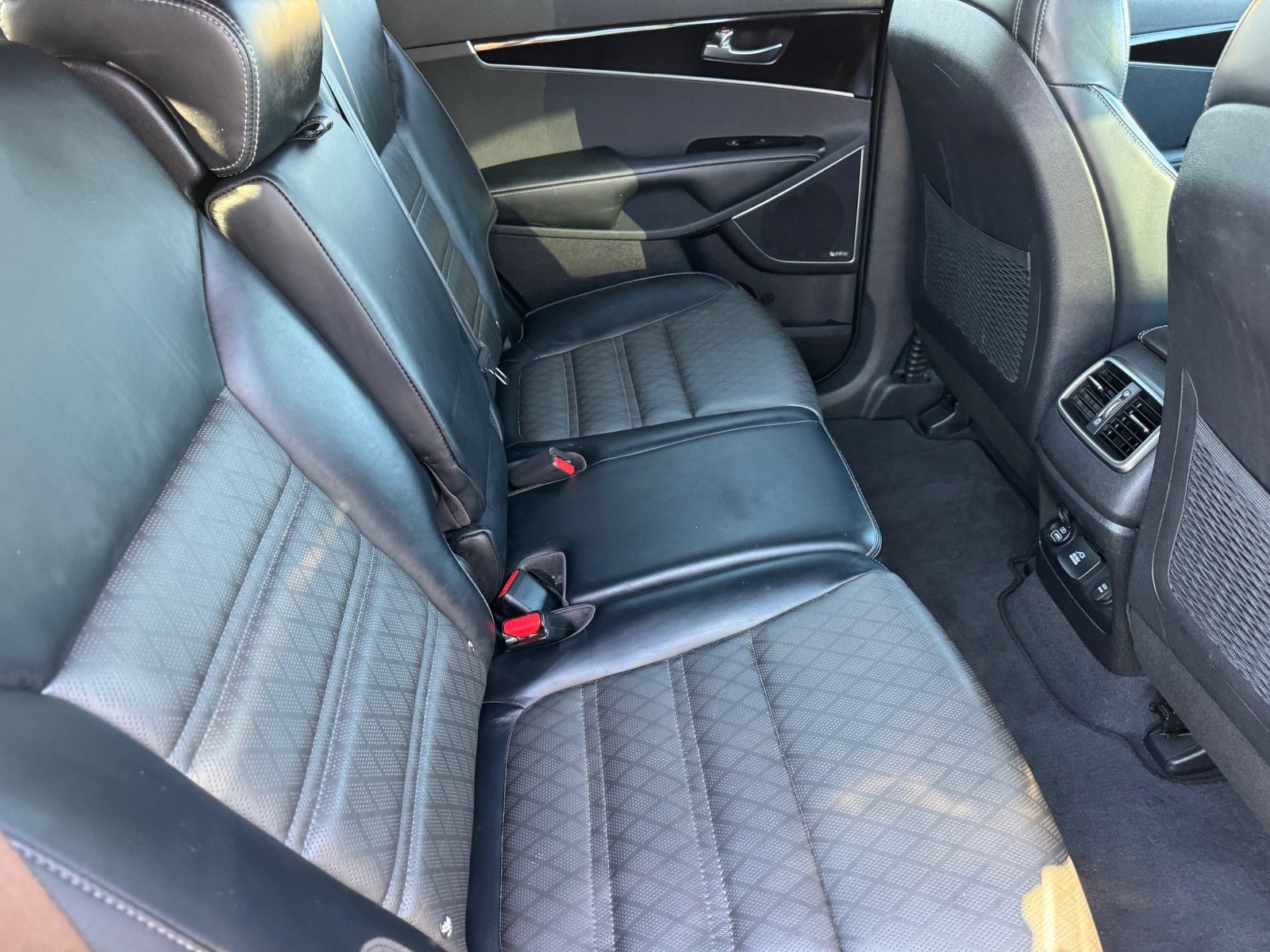 Used 2016 Kia Sorento SX w/ SXL Technology Package image 13