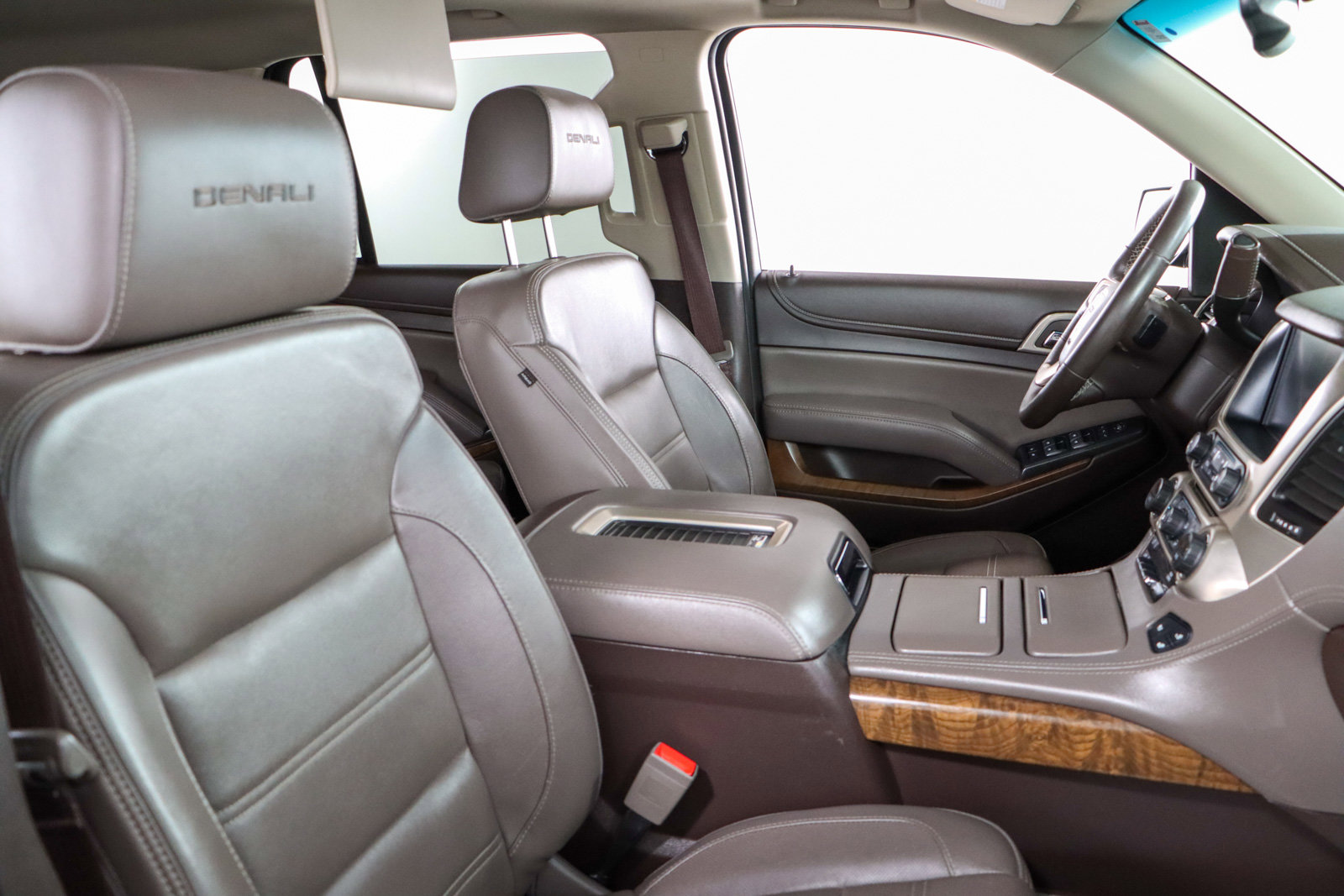 Used 2018 GMC Yukon Denali w/ Denali Ultimate Package image 33