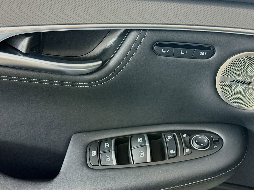 Certified 2025 INFINITI QX55 Essential image 23