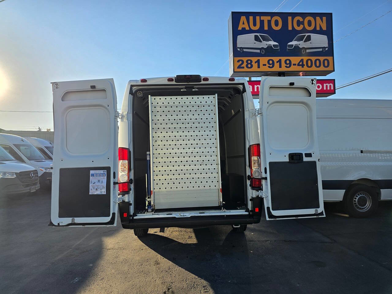 Used 2022 RAM ProMaster 3500 FWD image 13