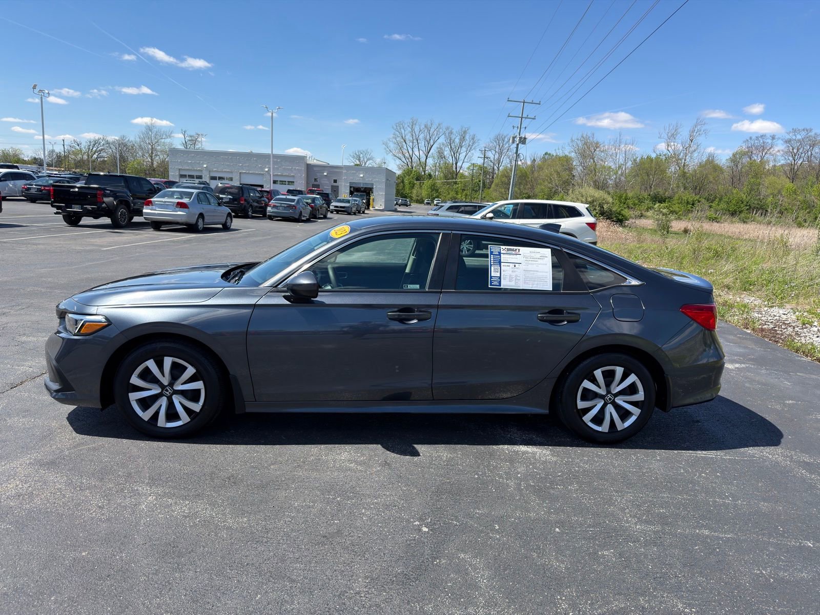 Used 2023 Honda Civic LX image 3