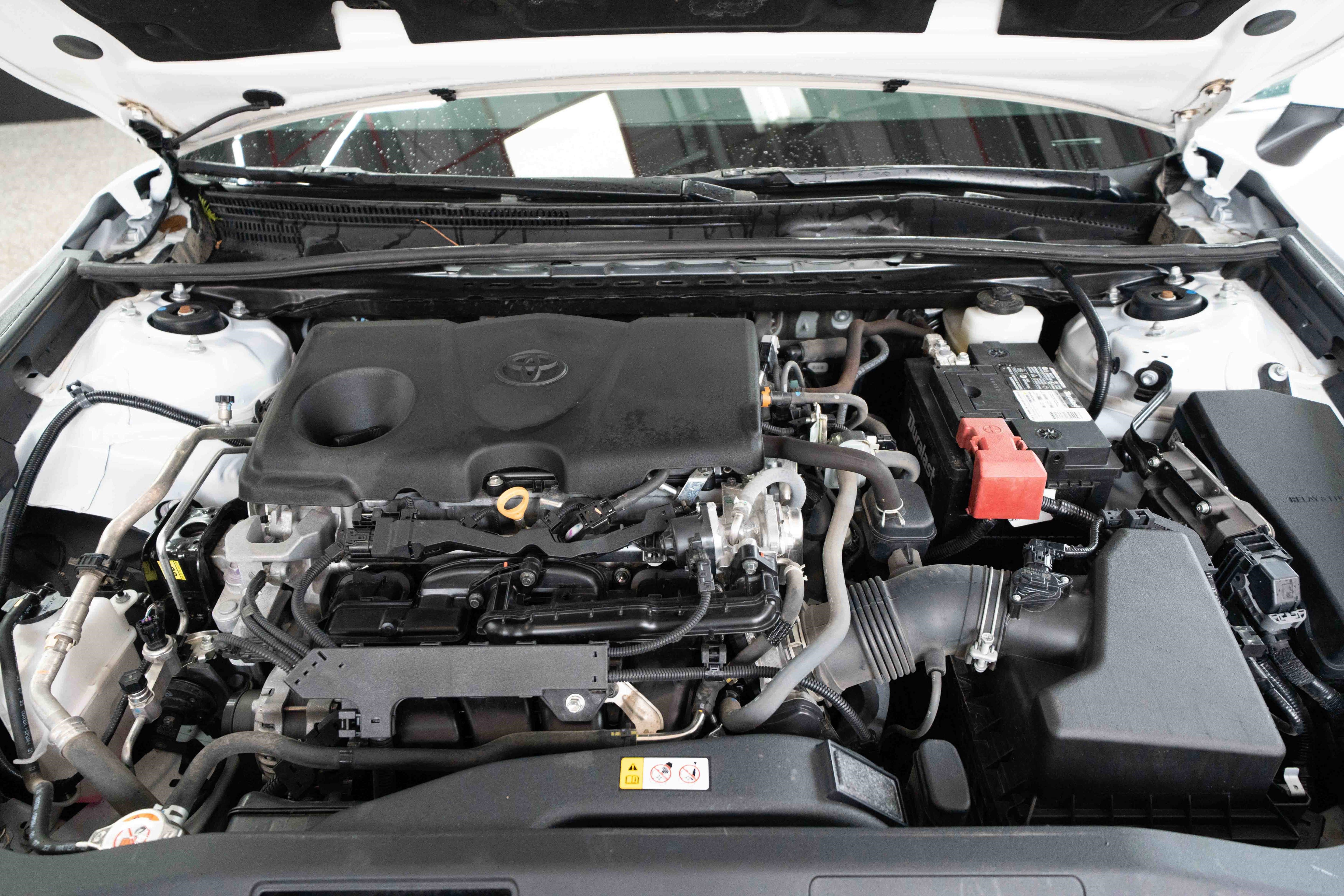 Used 2024 Toyota Camry SE image 30