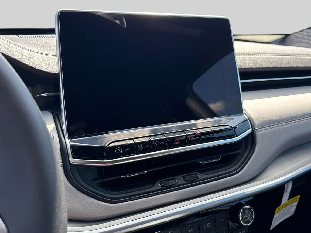 New 2026 Jeep Compass Limited AWD/4WD image 18