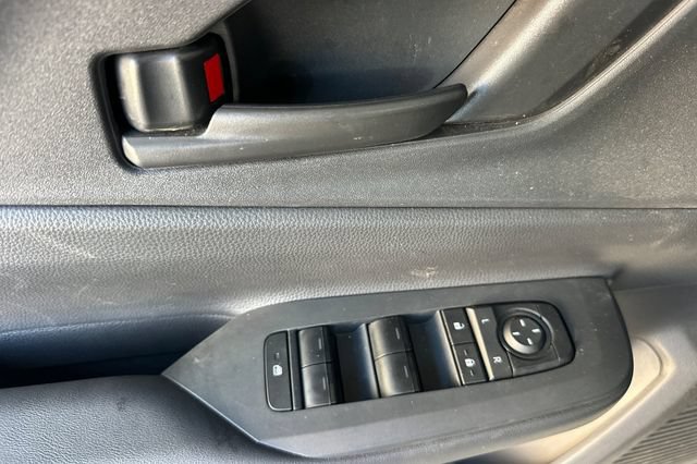 Used 2026 Toyota Prius Plug-In Hybrid FWD image 11