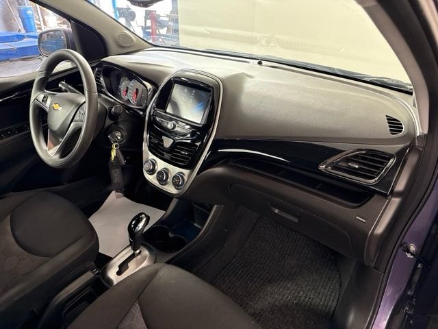 Used 2017 Chevrolet Spark LT FWD image 31