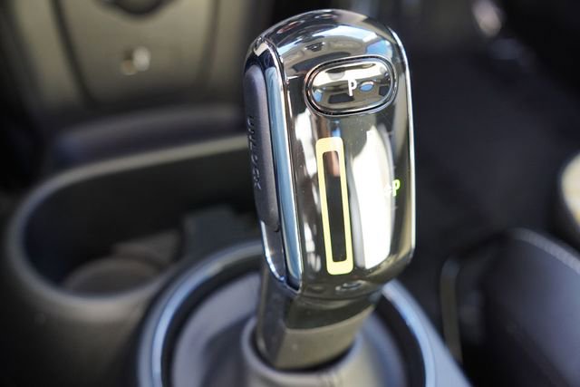 Used 2023 MINI Cooper SE image 27