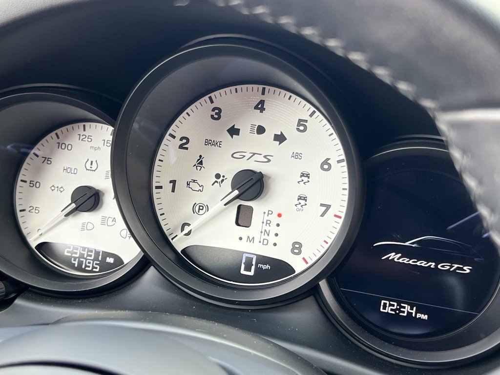 Used 2022 Porsche Macan GTS w/ Premium Package Plus image 24