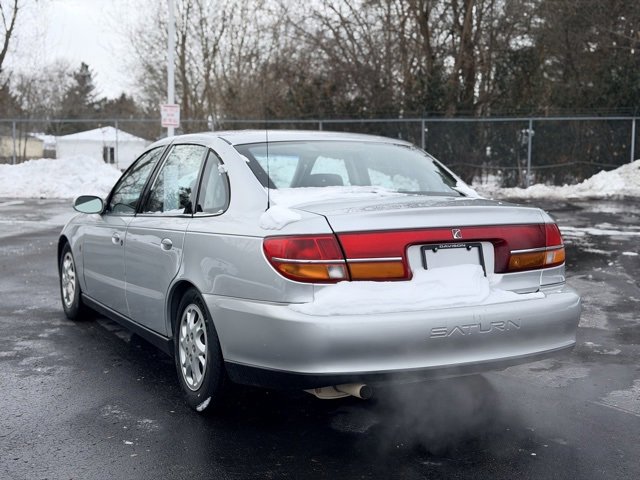 Used 2002 Saturn L-Series L200 image 4